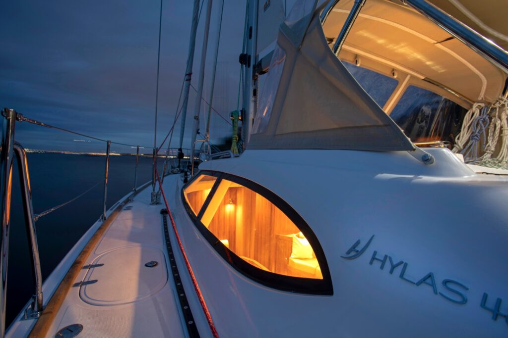 Hylas H48 deck