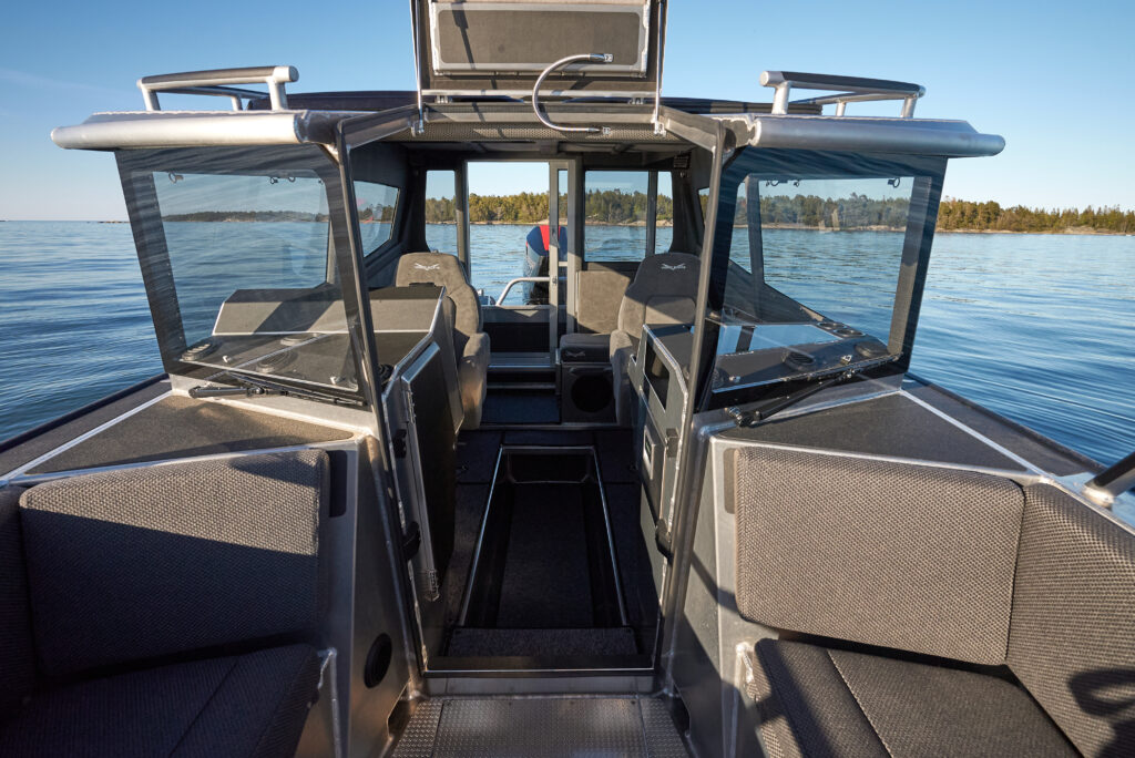 Viggo C8.1 Foredeck