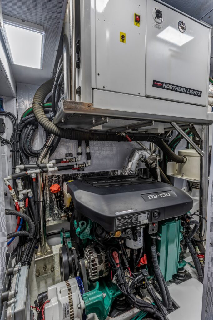 Hylas H57 Engine and Generator
